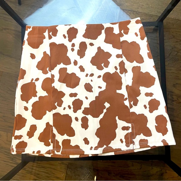 Brown Cow Print Skirt - Picture 1 of 5